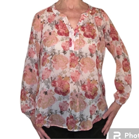 Floral Hyper-feminine  Sheer Size Large Blouse - Picture 5 of 11